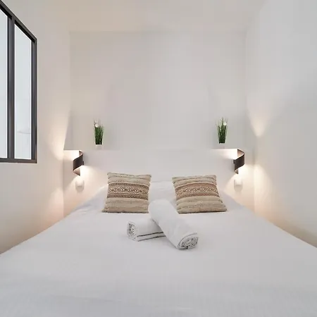 Le Colonel - Terrasse Parking Gratuit Reims