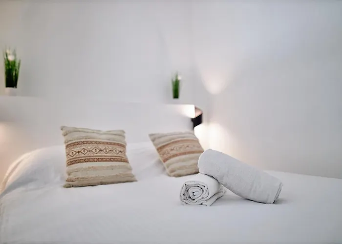 Le Colonel - Terrasse Parking Gratuit * رانس